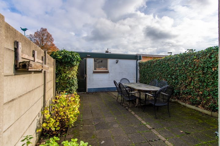 Photo 26 of Van Sonstraat 18