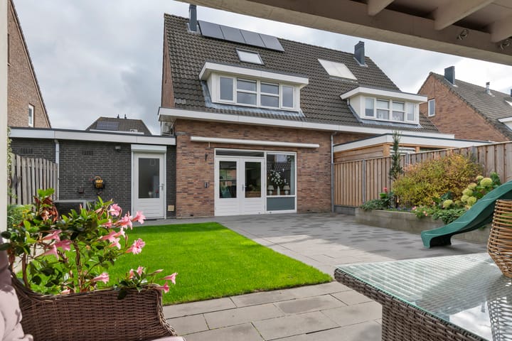 Foto 35 van J.H. Derksenstraat 6