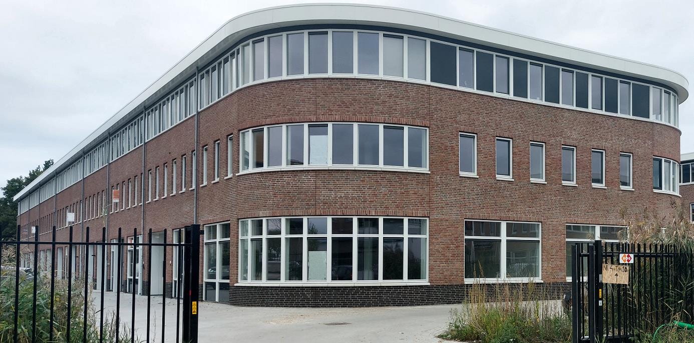 Bekijk foto 1 van Nijverheidslaan 4-F