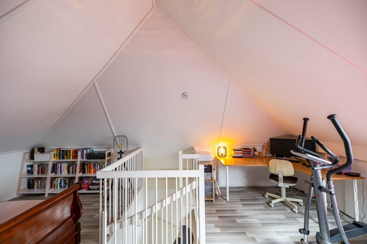 Photo 32 of Kenwerd 6