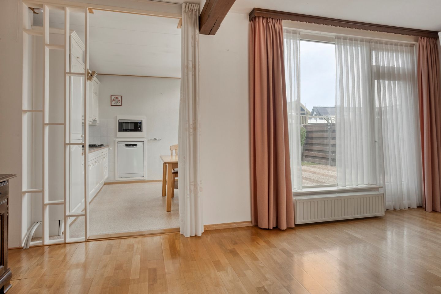 Foto 14 van Fintstraat 5