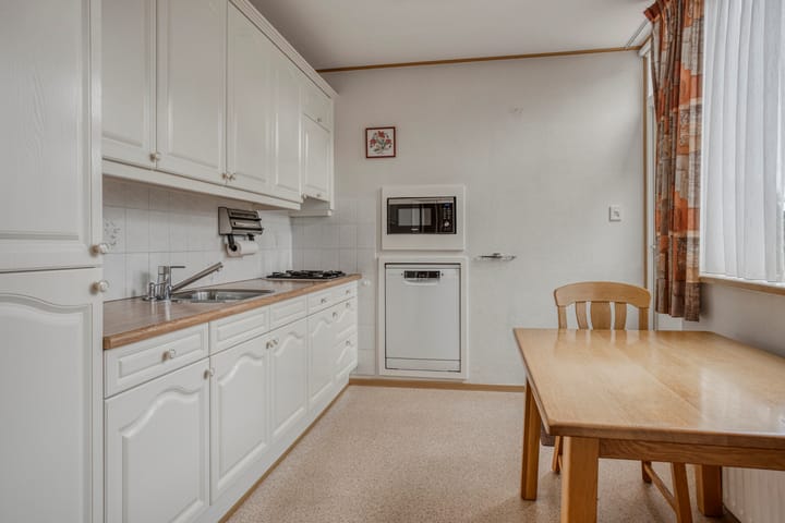 Foto 15 van Fintstraat 5