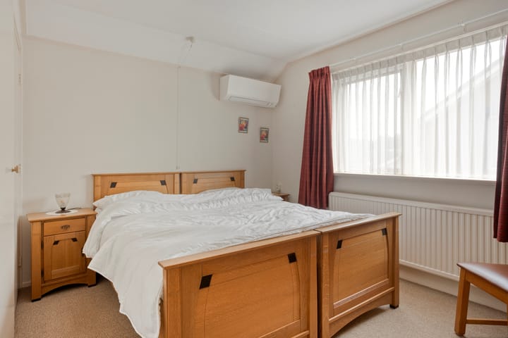 Foto 20 van Fintstraat 5