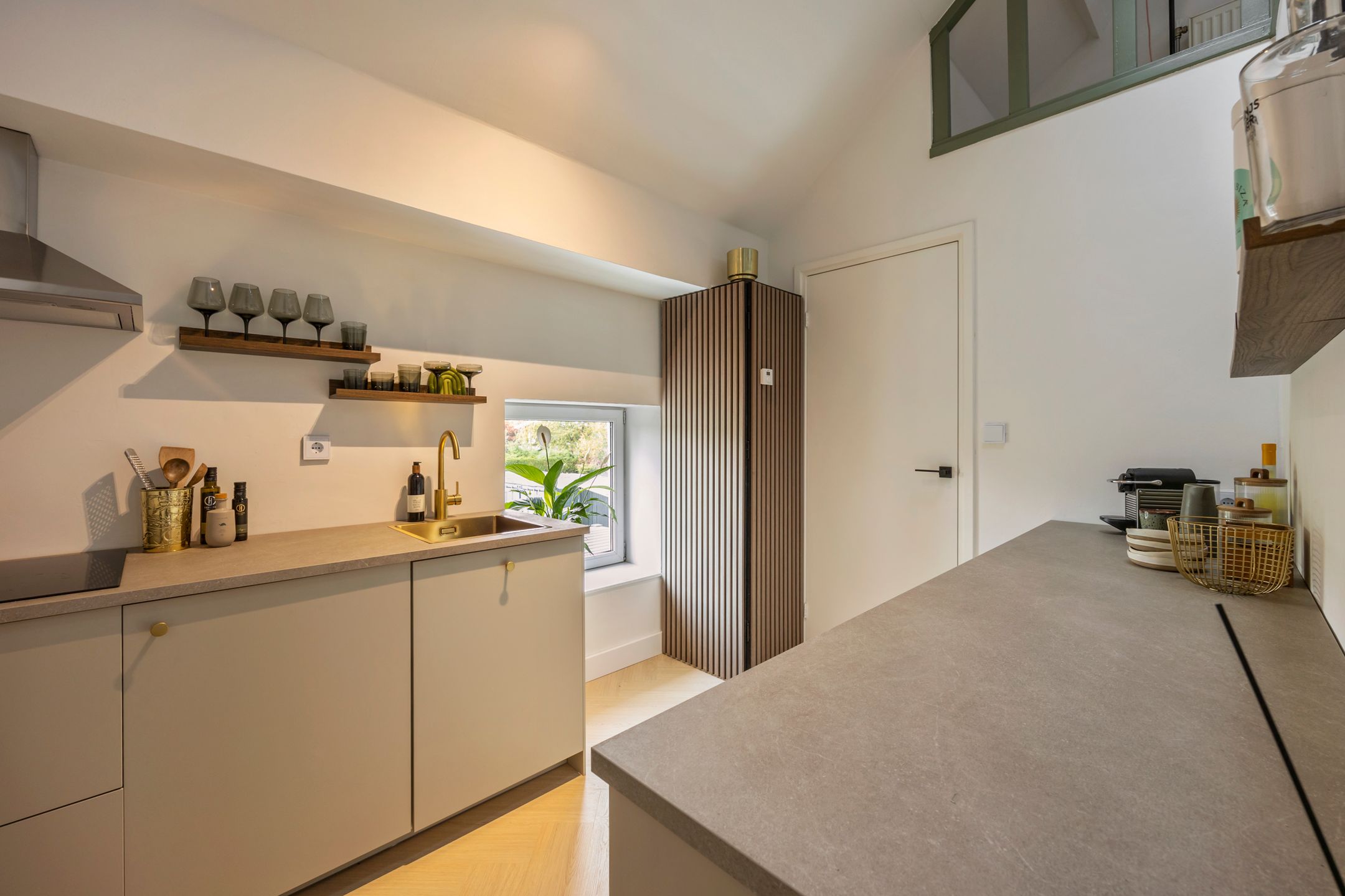 Foto 12 van Heinsbergerweg 50-A