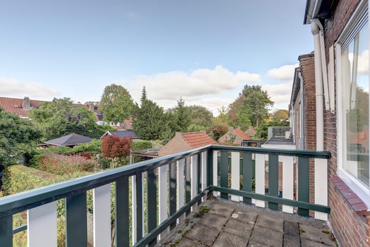 Foto 19 van Leliestraat 77