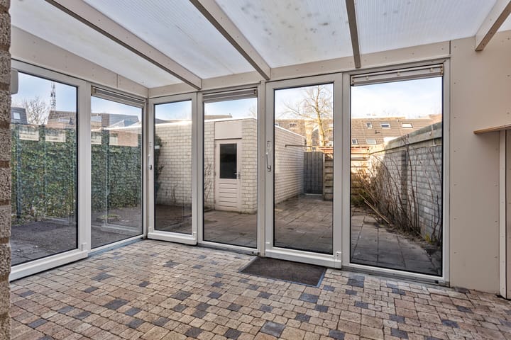 Photo 4 of Julianastraat 13