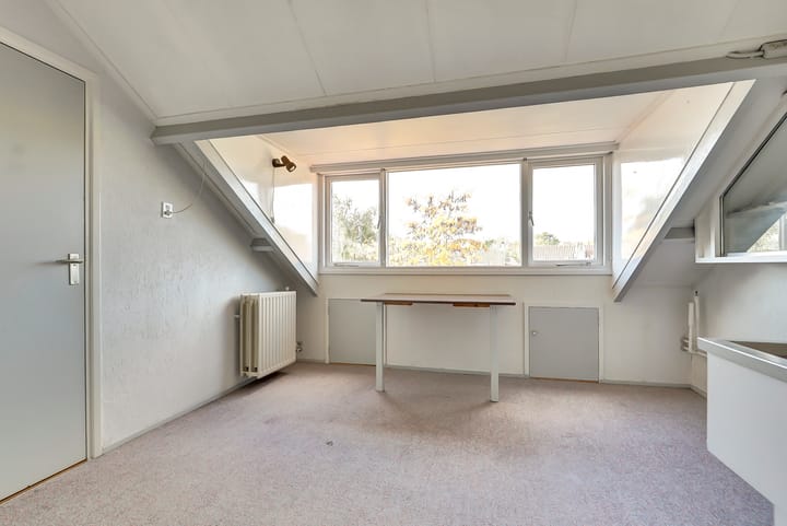 Foto 28 van Leliestraat 77