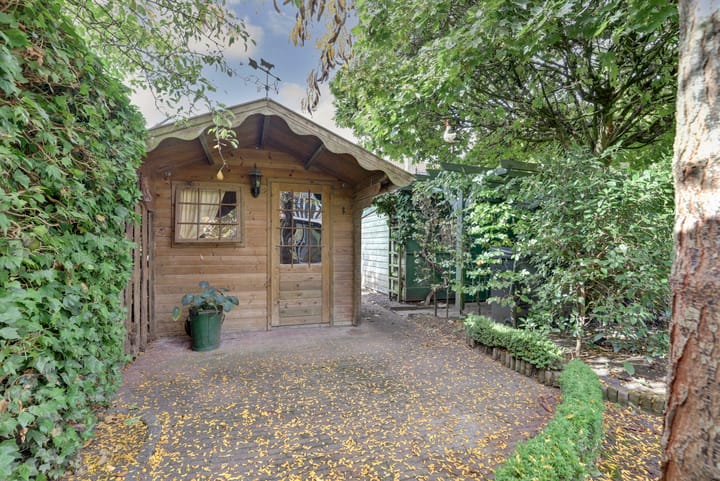 Foto 30 van Leliestraat 77