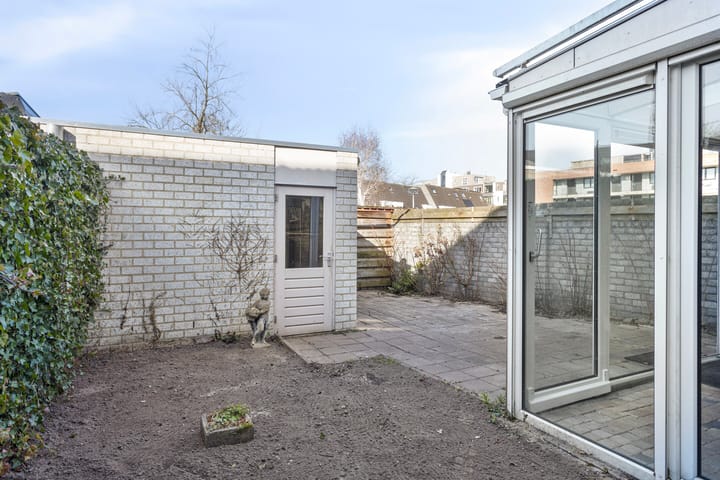 Photo 35 of Julianastraat 13