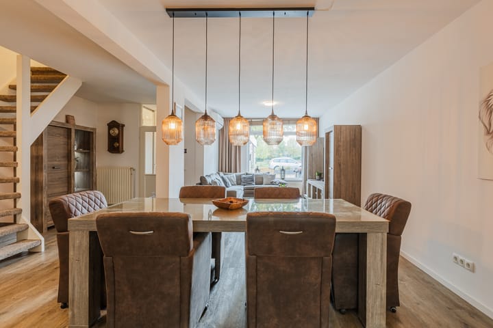 Foto 6 van Mascagnihof 629