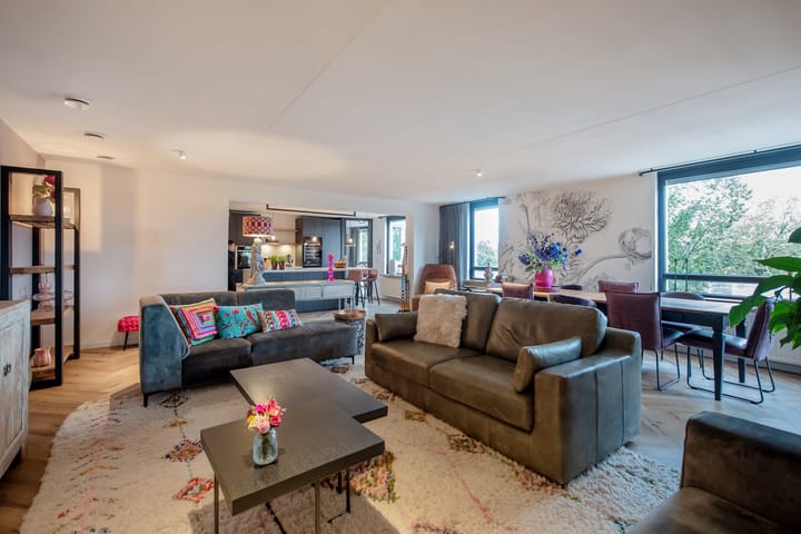 Photo 2 of Letland 18