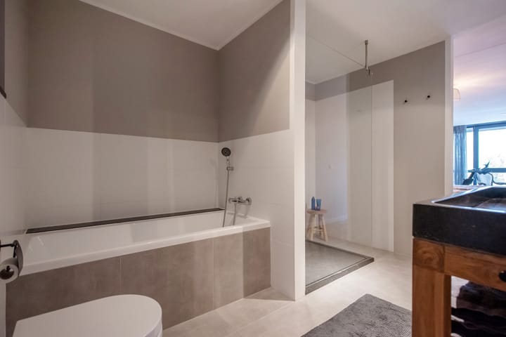 Photo 4 of Letland 18