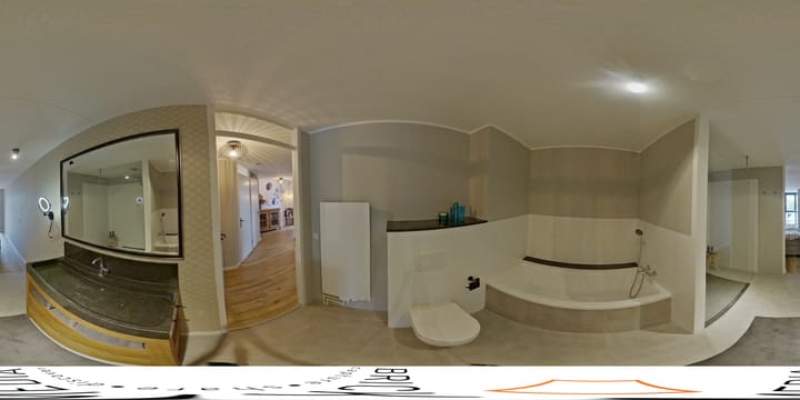 Photo 37 of Letland 18