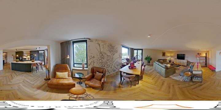 Photo 41 of Letland 18