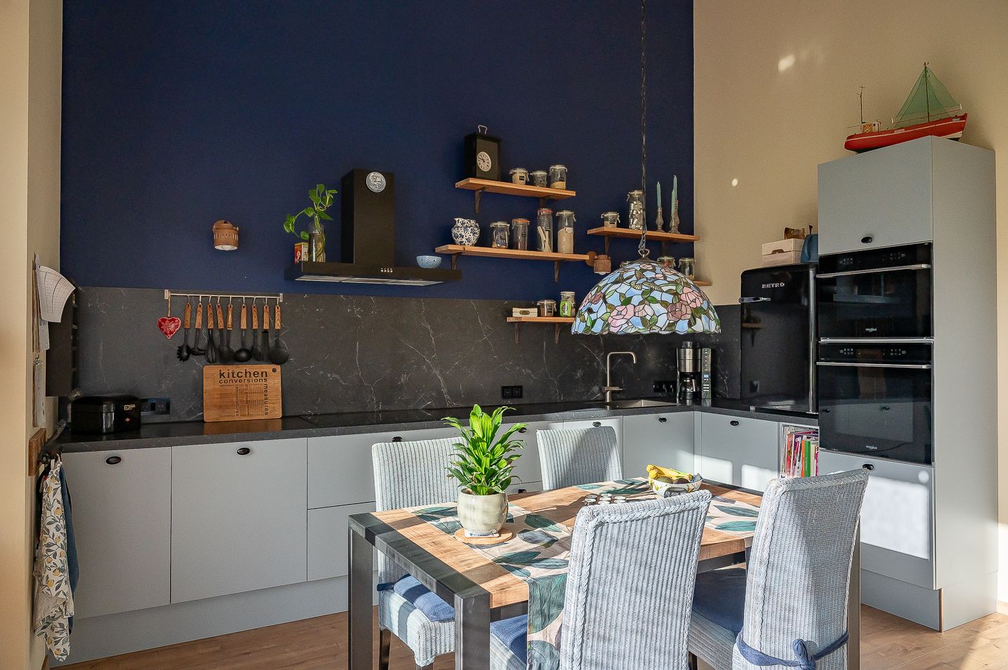 Photo 9 of Velswijkweg 46-B