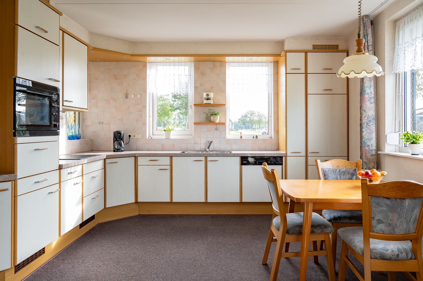 Foto 20 van Menninkweg 1