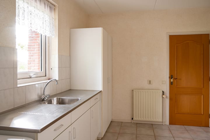 Foto 25 van Menninkweg 1