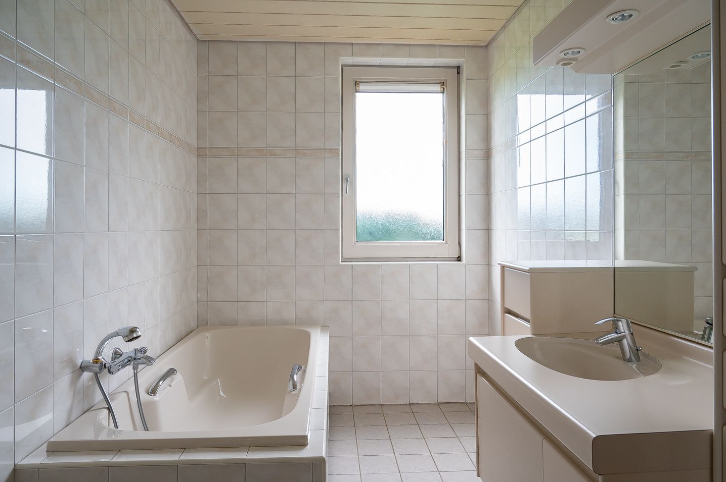 Foto 29 van Menninkweg 1