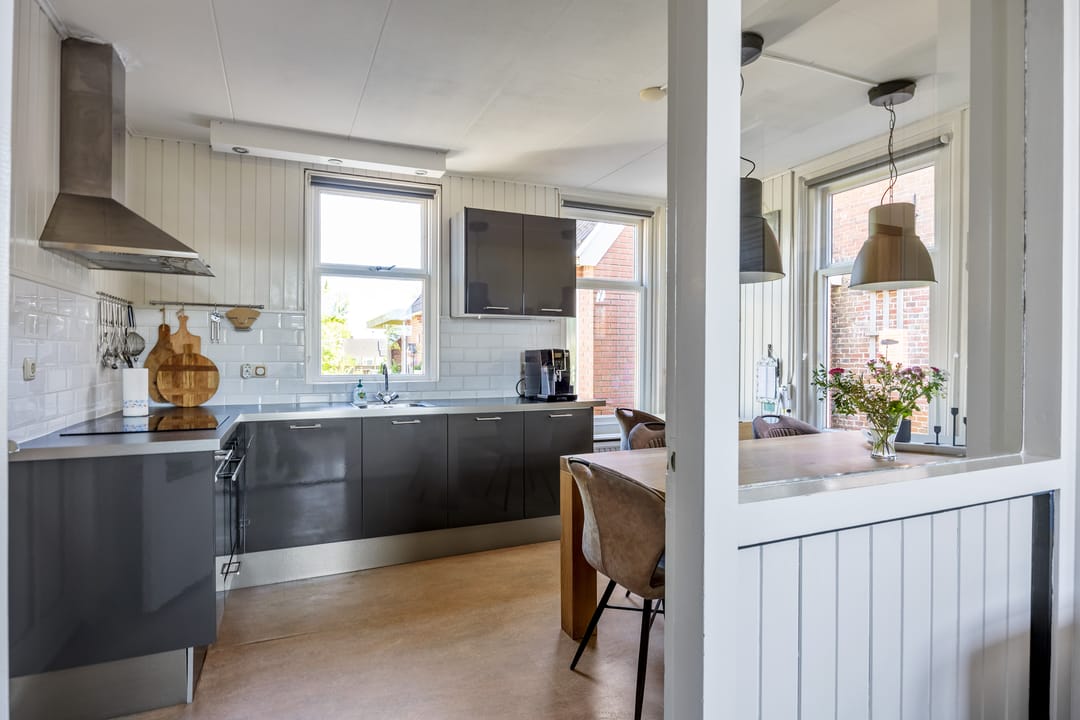 Photo 11 of Hoofdstraat 31