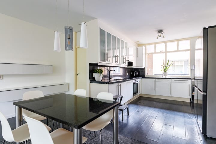 Photo 13 of Zadelmakerstraat 33