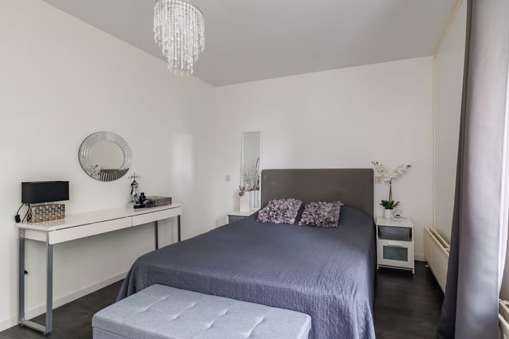 Photo 19 of Zadelmakerstraat 33