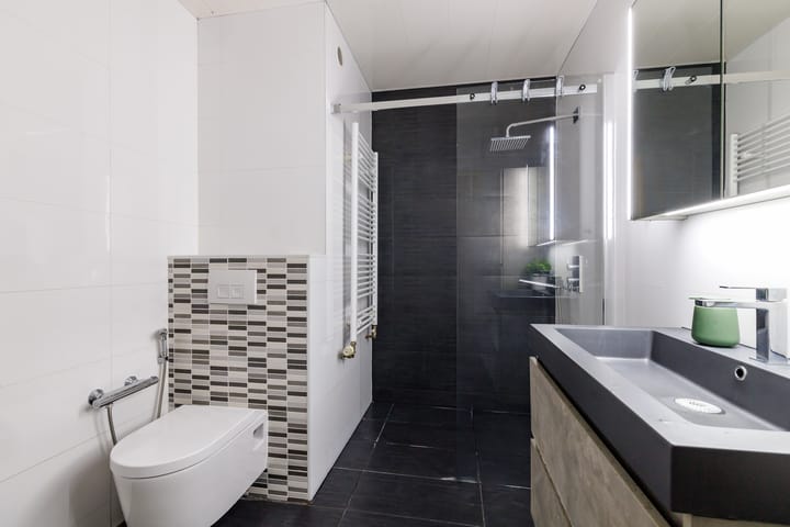 Photo 25 of Zadelmakerstraat 33