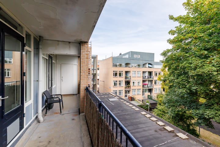 Photo 29 of Zadelmakerstraat 33