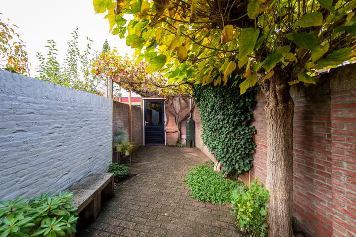 Foto 39 van Molenstraat 15