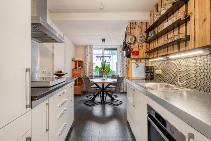 Photo 9 of Glasgowstraat 31