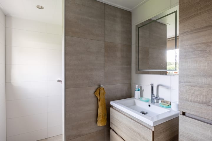 Foto 25 van Bedumerweg 25