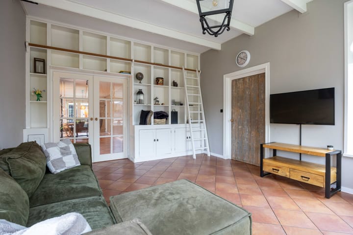 Foto 14 van Julianalaan 3