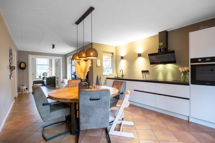 Foto 18 van Julianalaan 3