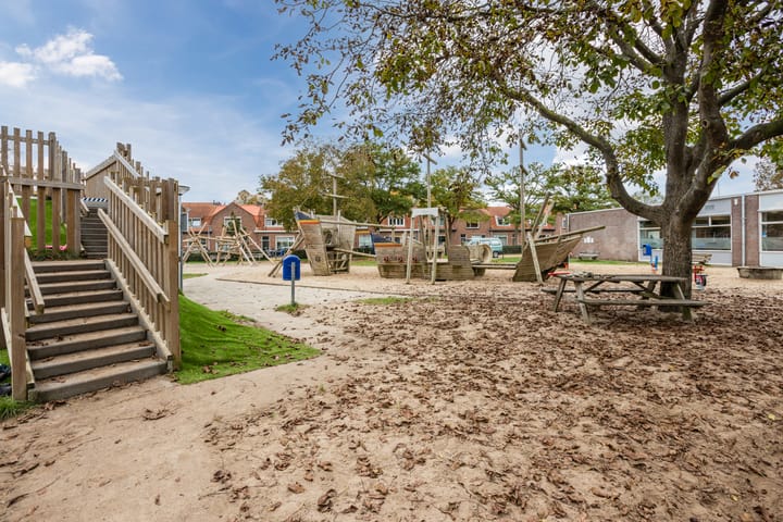 Photo 32 of Piet Heinstraat 45