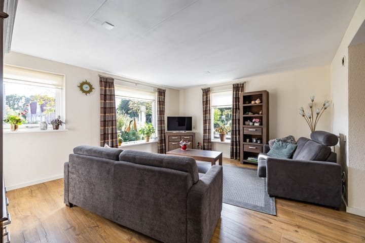 Foto 2 van Voorste Kampen 10