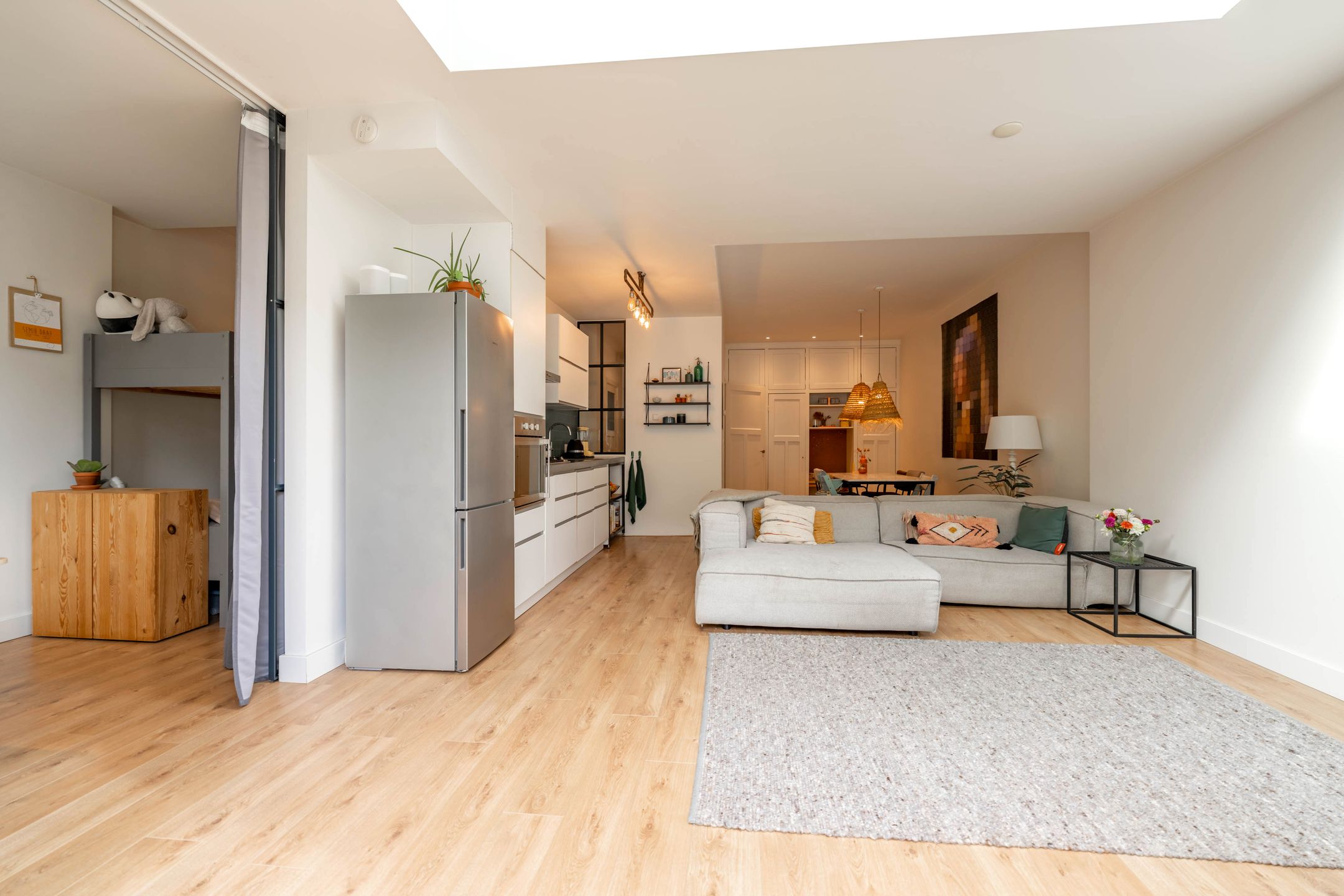 Foto 15 van Paramaribostraat 142