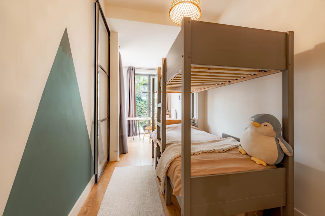 Foto 26 van Paramaribostraat 142