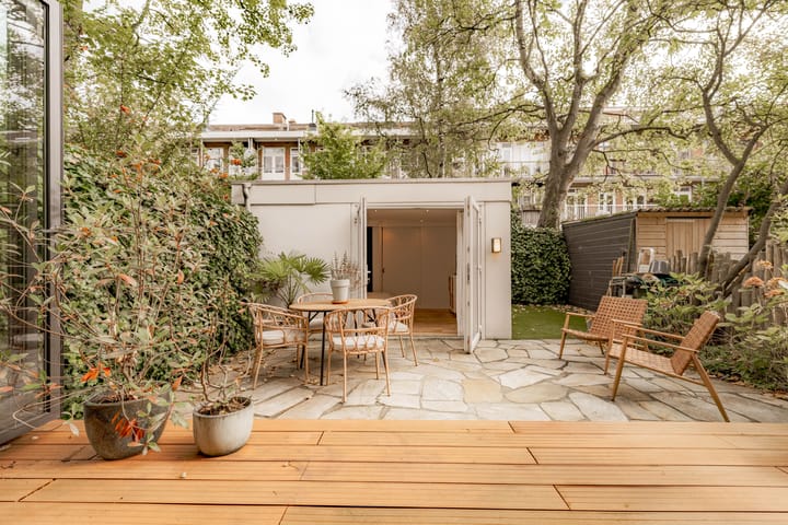 Foto 28 van Paramaribostraat 142