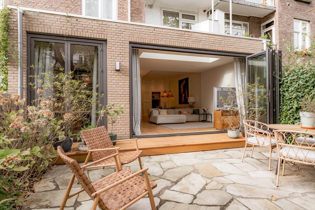 Foto 31 van Paramaribostraat 142