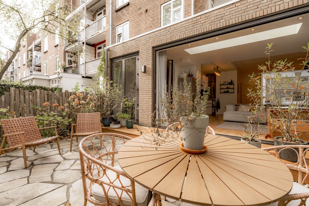 Foto 32 van Paramaribostraat 142