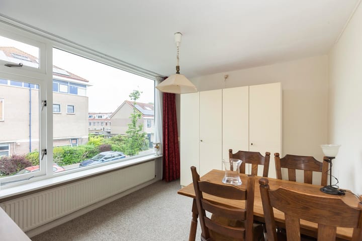 Foto 20 van A.J. van Reststraat 18