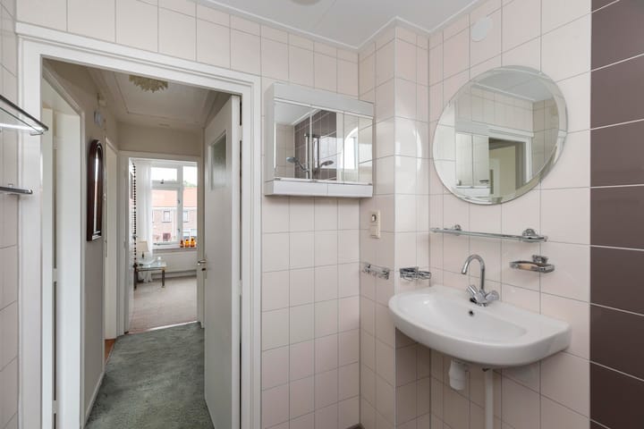 Foto 24 van A.J. van Reststraat 18