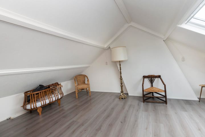 Foto 26 van A.J. van Reststraat 18