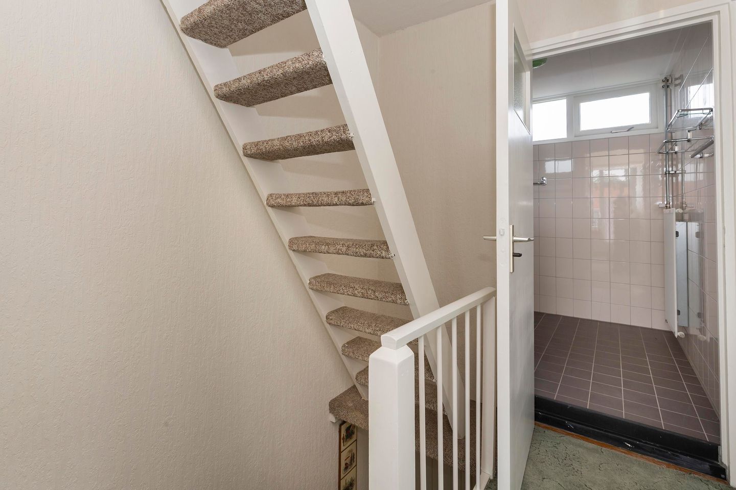 Foto 25 van A.J. van Reststraat 18