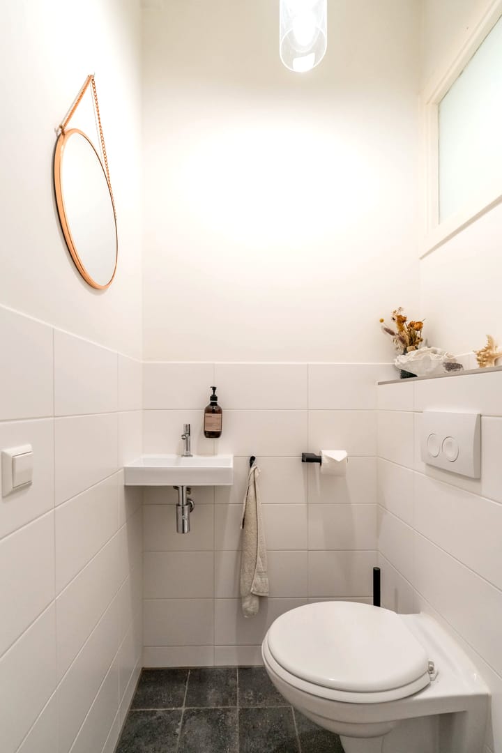 Foto 42 van Paramaribostraat 142