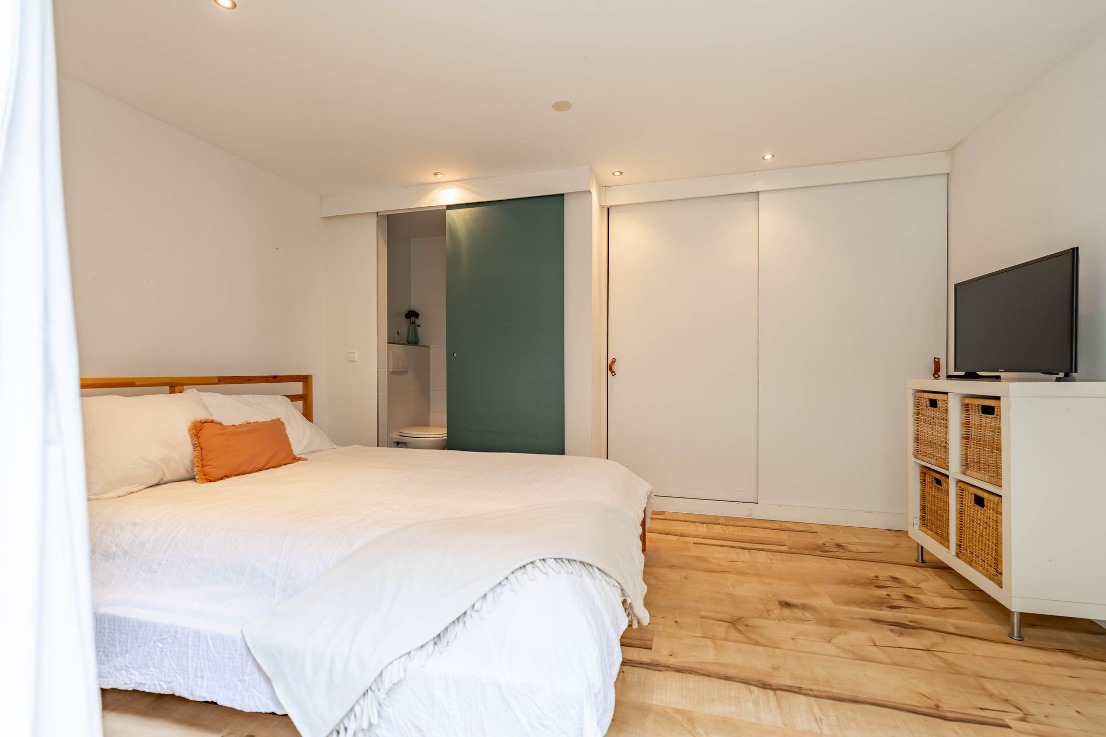 Foto 45 van Paramaribostraat 142