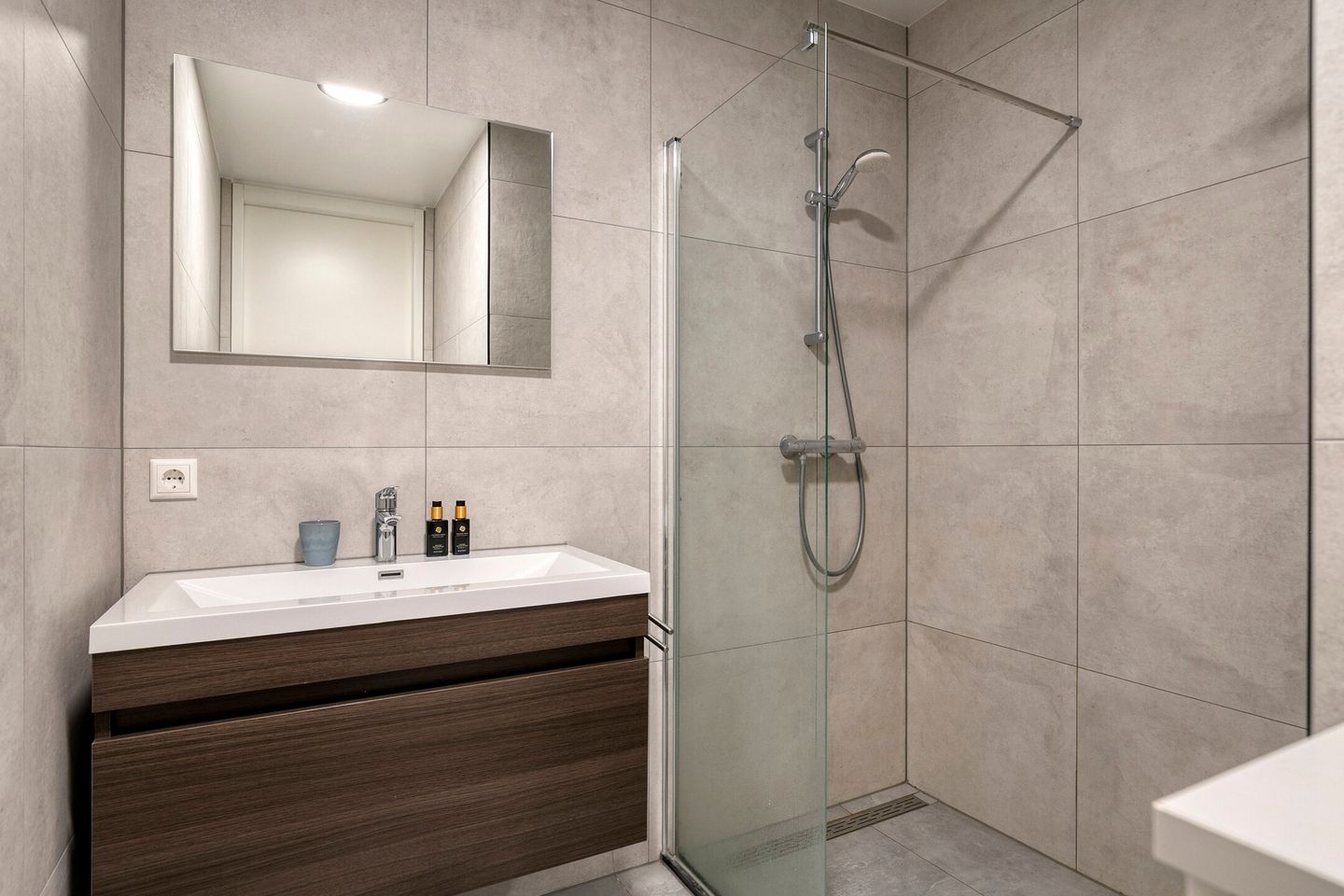 Foto 19 van Europaweg 97-B