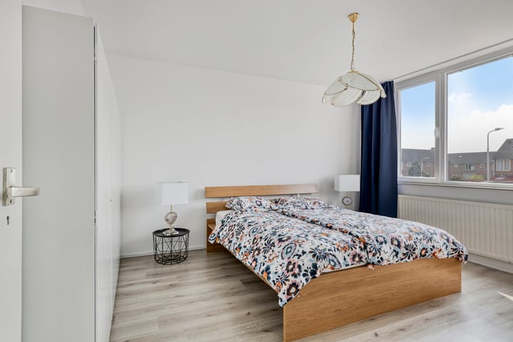 Foto 13 van Cort van der Lindenstraat 133