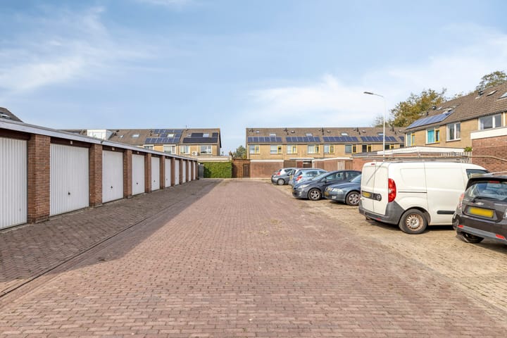 Foto 26 van Cort van der Lindenstraat 133