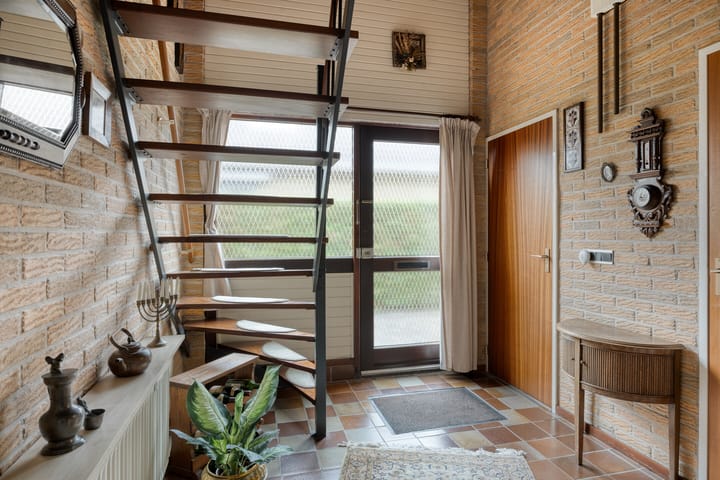 Photo 5 of Tusseler 113