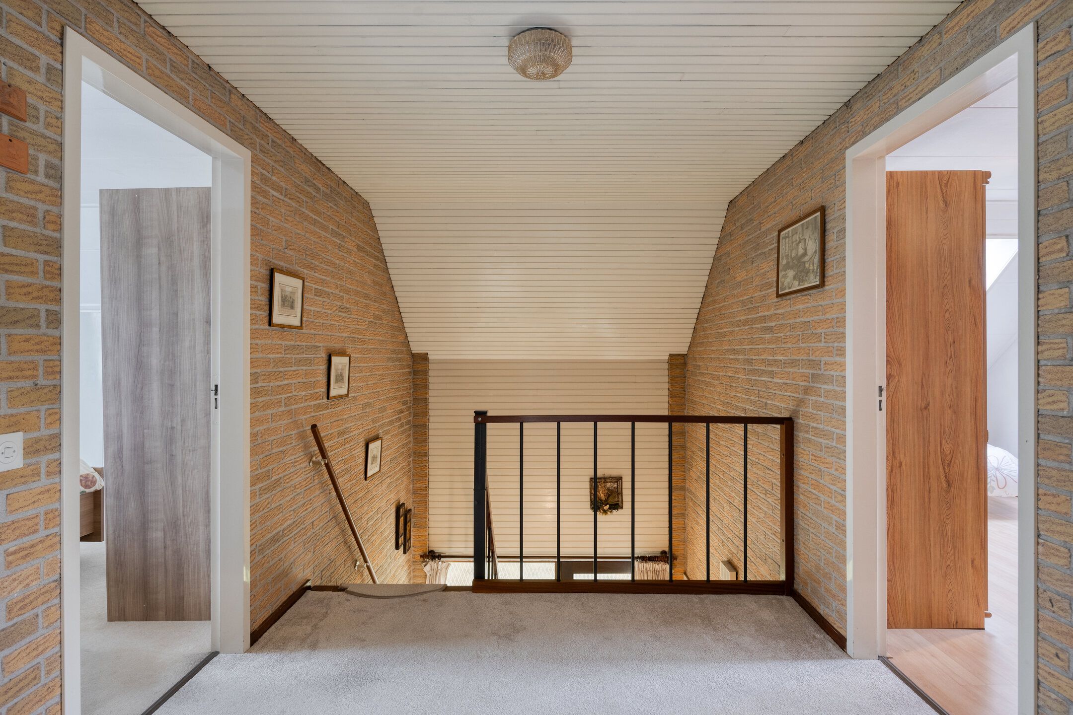 Foto 21 van Tusseler 113